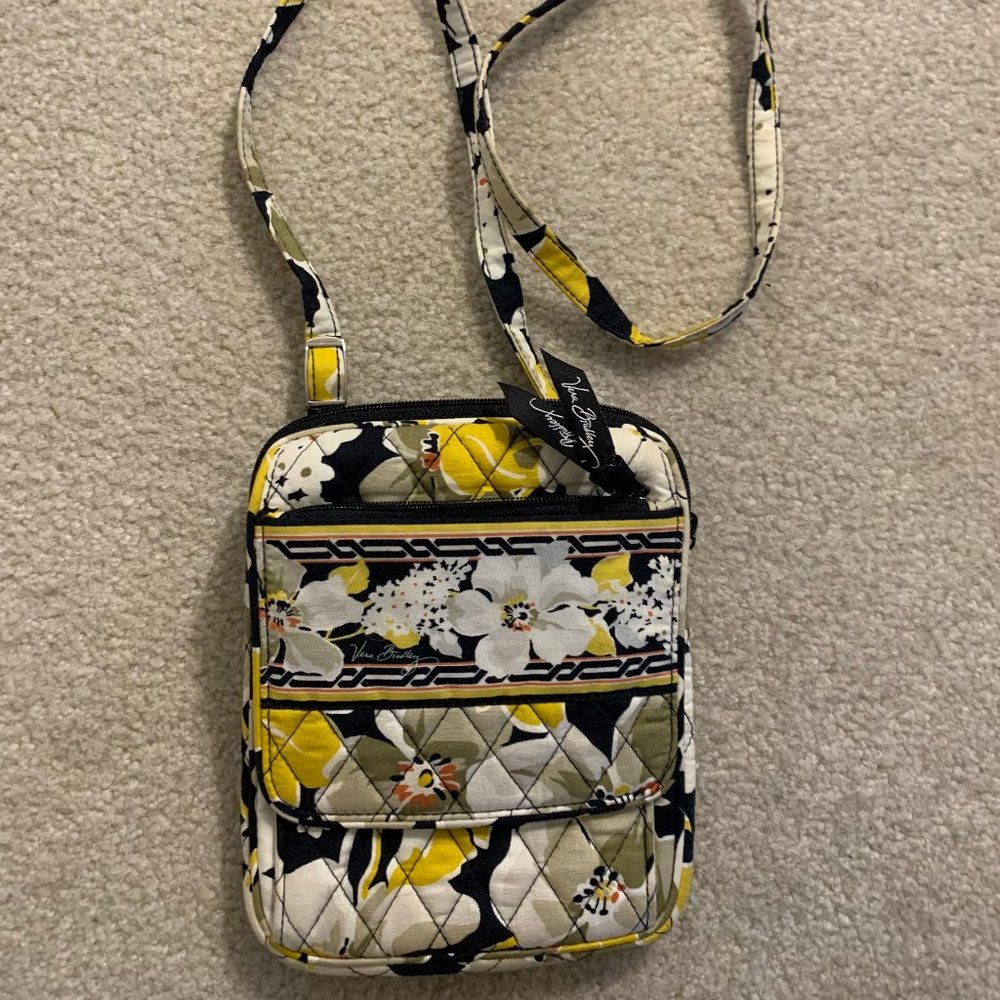 Vera Bradley Mini Hipster in Dogwood print